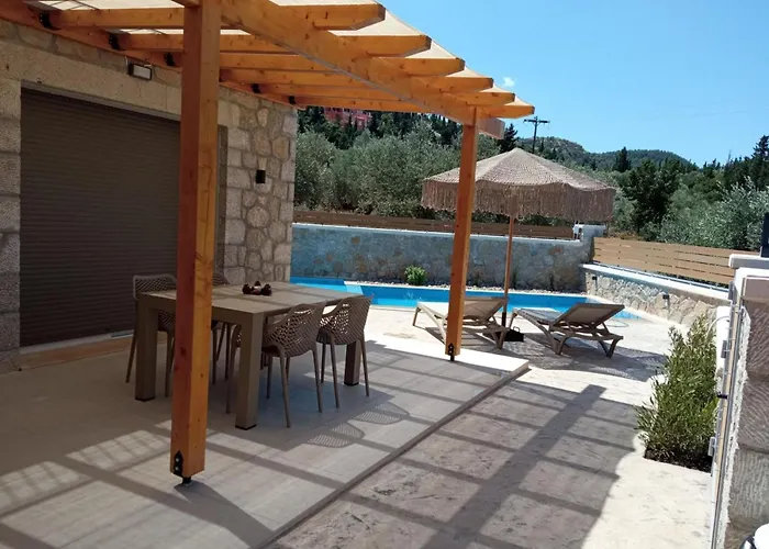 Zephyros Villas - Agios Nikitas
